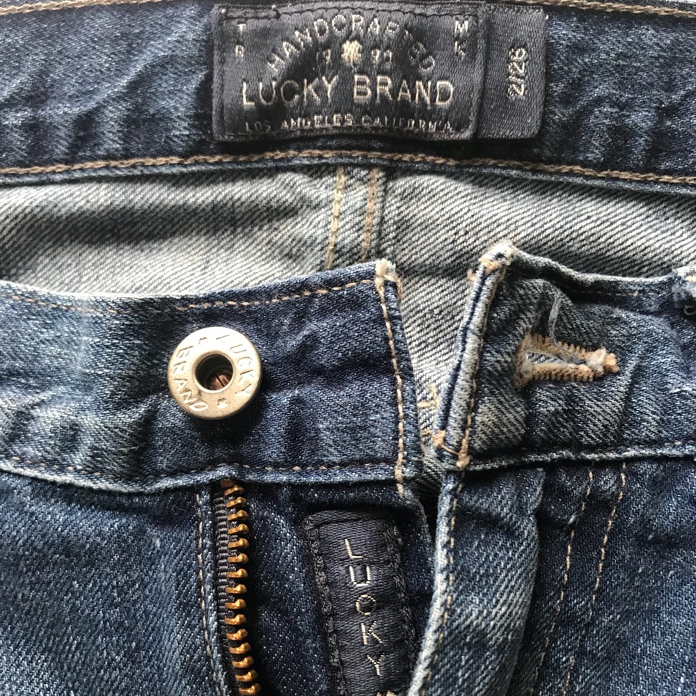 lucky brand boyfriend jeans